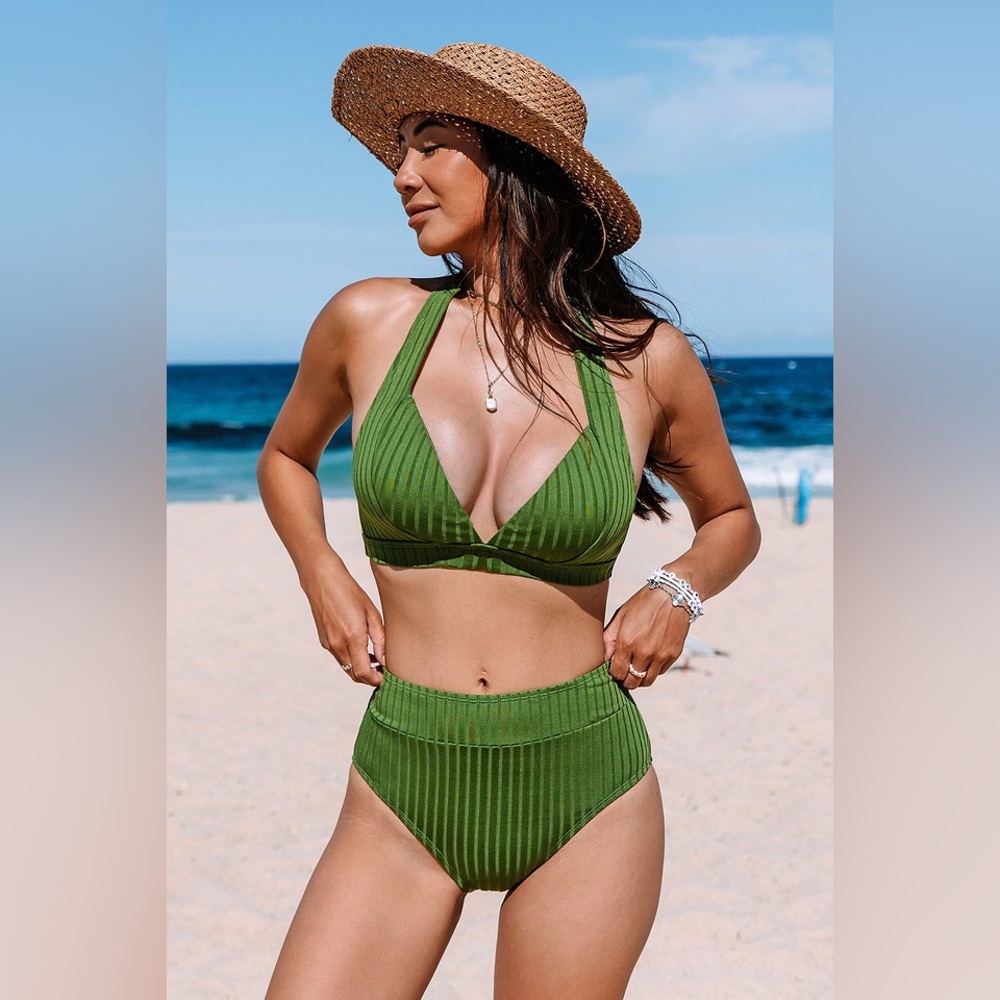 Cupshe Wide Rib Paneling Halter Top & Banded High Waist Bikini Set